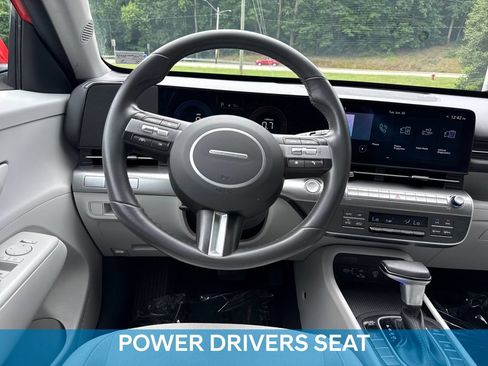 Used 2024 Hyundai Kona SEL AWD/4WD image 17