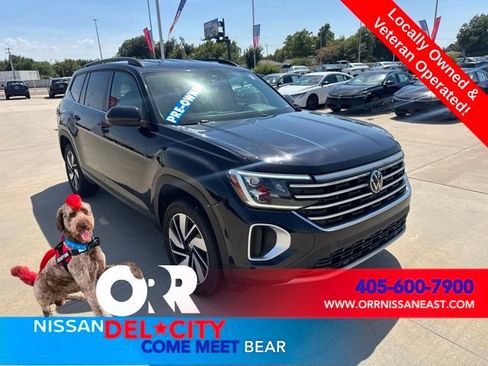 Used 2025 Volkswagen Atlas SE FWD image 7