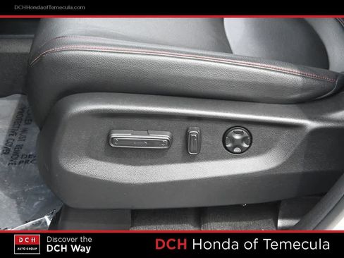 Used 2025 Honda Odyssey Sport-L image 17