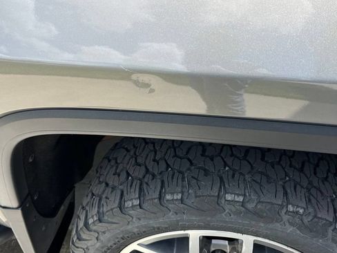 Used 2017 GMC Sierra 1500 SLT AWD/4WD image 5