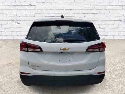 Certified 2024 Chevrolet Equinox LS FWD image 3