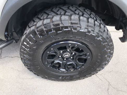 Used 2022 Ford Bronco Wildtrak AWD/4WD image 12