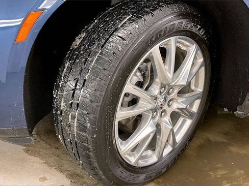 Certified 2023 Buick Enclave Premium w/ Experience Buick Package image 34