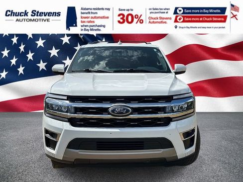 Certified 2024 Ford Expedition Limited AWD/4WD image 3