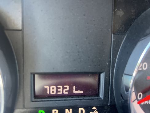 Used 2017 Dodge Grand Caravan SE w/ UConnect Hands-Free Group FWD image 18