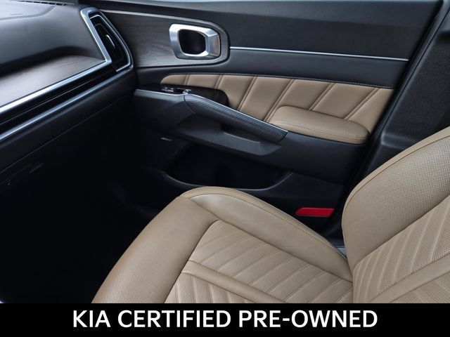 Certified 2025 Kia Sorento SX Prestige w/ Olive Brown Leather Package AWD/4WD image 28