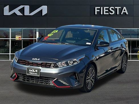 Used 2023 Kia Forte GT-Line image 2