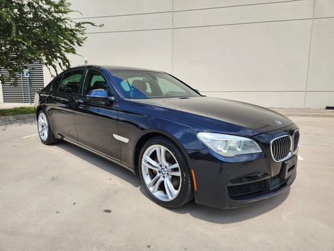 Used 2014 BMW 740Li image 11