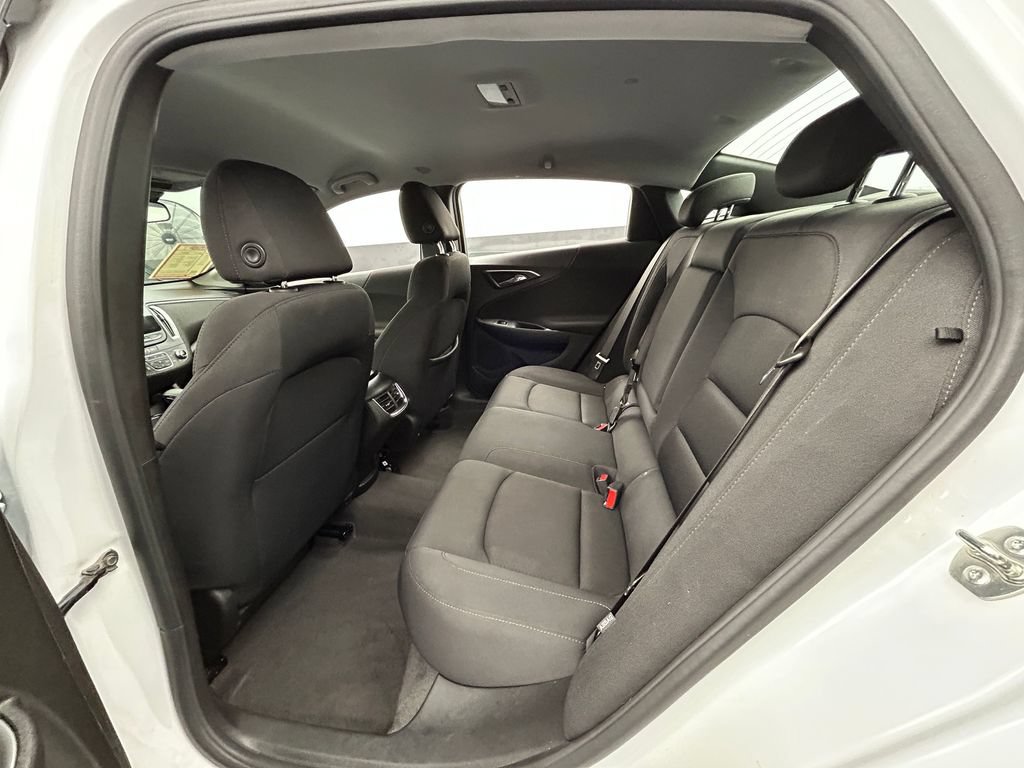 Used 2024 Chevrolet Malibu LT FWD image 23