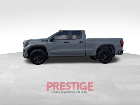 Used 2025 GMC Sierra 1500 Pro w/ Graphite Edition RWD image 12