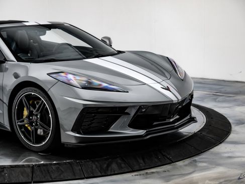 Used 2023 Chevrolet Corvette Stingray Premium Cpe w/ Z51 Performance Package image 29