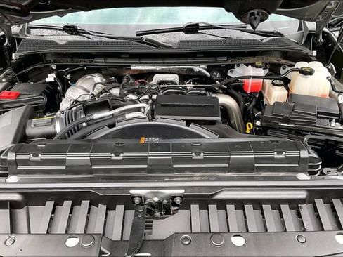 Used 2025 GMC Sierra 2500 AT4 AWD/4WD image 30