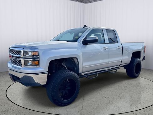 Used 2015 Chevrolet Silverado 1500 LT AWD/4WD image 12