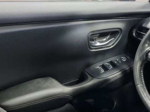 Certified 2024 Honda HR-V EX-L image 24