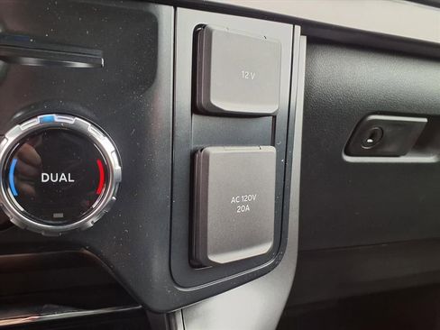 New 2025 Ford F150 Tremor w/ Equipment Group 402A High image 11