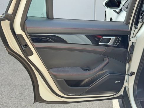 Used 2019 Porsche Panamera GTS AWD/4WD image 44