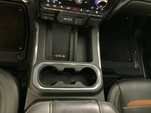 Used 2021 GMC Sierra 1500 AT4 w/ AT4 Premium Package AWD/4WD image 24