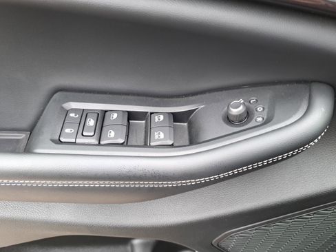 Used 2023 Jeep Grand Cherokee L Laredo AWD/4WD image 28