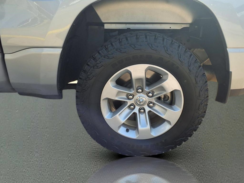 Used 2023 RAM 1500 Laramie AWD/4WD image 26