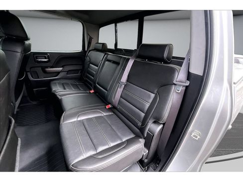 Used 2017 GMC Sierra 1500 Denali w/ Denali Ultimate Package AWD/4WD image 32