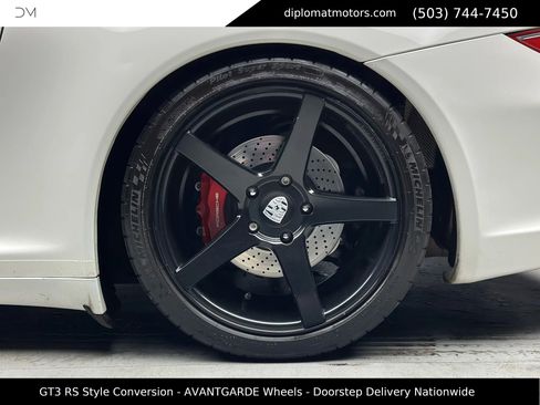 Used 2011 Porsche 911 Carrera 4S image 40