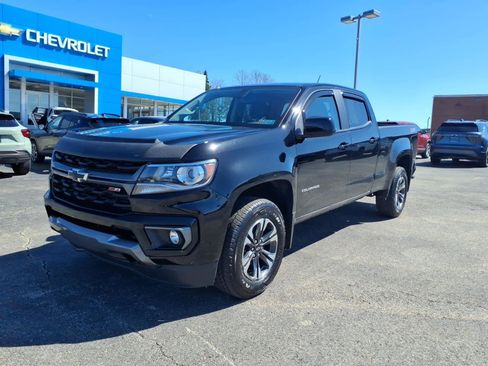 Used 2022 Chevrolet Colorado Z71 AWD/4WD image 1