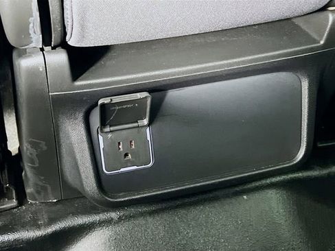 Used 2023 Chevrolet Tahoe 2WD w/ Remote Keyless Entry Package image 31