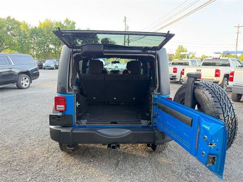 Used 2016 Jeep Wrangler Unlimited Sport w/ Trailer Tow Group AWD/4WD image 6