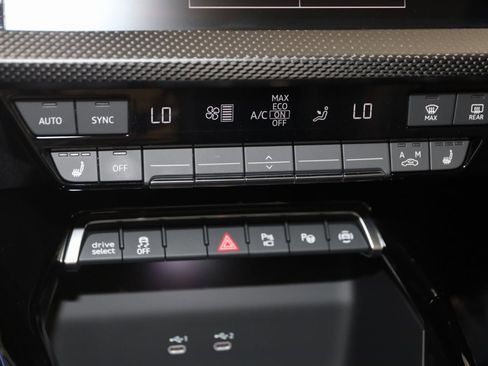 Used 2025 Audi RS 3 image 39