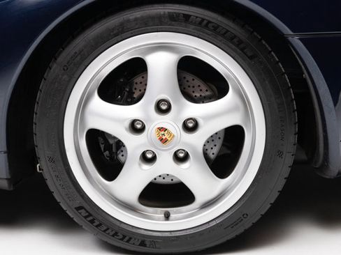 Used 1997 Porsche 911 Carrera RWD image 34