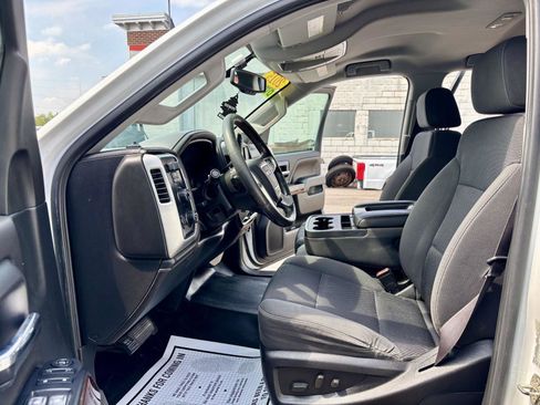 Used 2015 GMC Sierra 3500 SLE w/ SLE Preferred Package AWD/4WD image 2