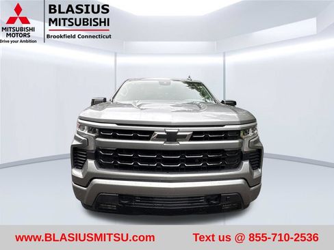 Used 2026 Chevrolet Silverado 1500 RST w/ Z71 Off-Road Package AWD/4WD image 4