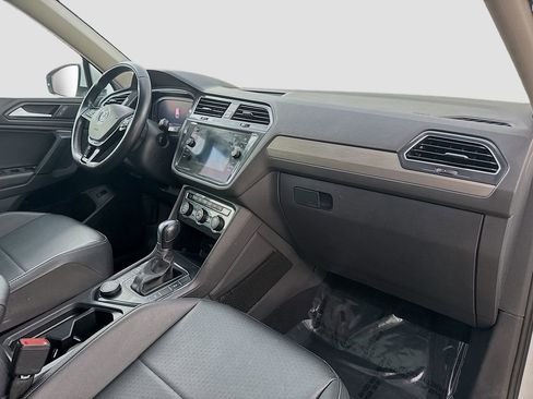 Used 2019 Volkswagen Tiguan SEL AWD/4WD image 37