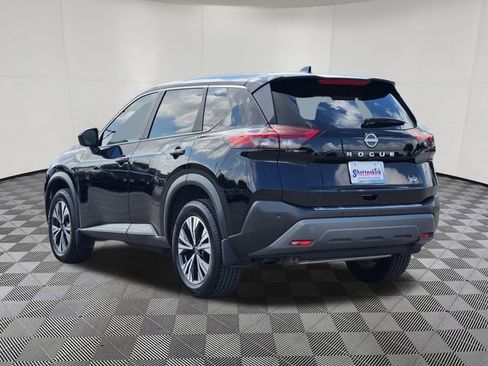 Certified 2023 Nissan Rogue SV image 3