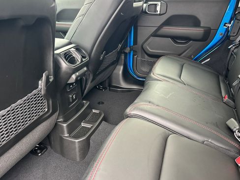 New 2026 Jeep Wrangler Unlimited Rubicon image 11