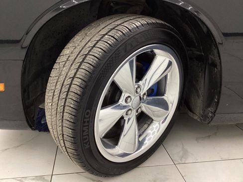 Used 2014 Dodge Challenger R/T image 38