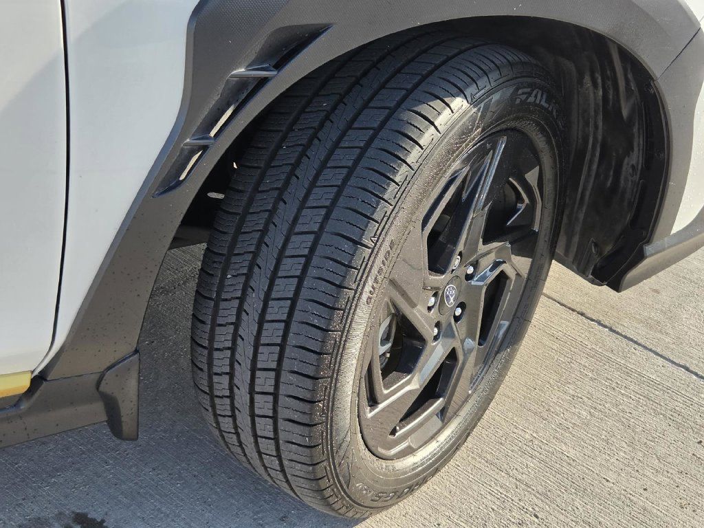 Certified 2025 Subaru Crosstrek 2.5i Sport w/ Crosstrek Mirror Package AWD/4WD image 6
