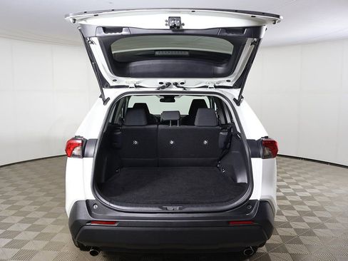 Used 2025 Toyota RAV4 LE image 12