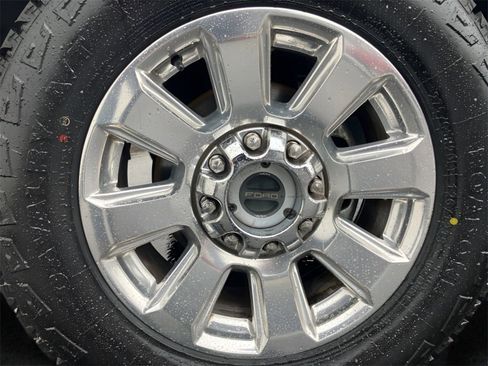 Used 2021 Ford F250 Platinum w/ FX4 Off-Road Package image 10