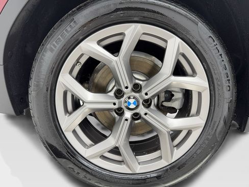 Used 2022 BMW X4 xDrive30i w/ Premium Package AWD/4WD image 56