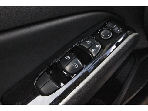 Certified 2025 Nissan Altima 2.5 SR w/ SR Premium Package FWD image 21
