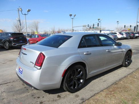 Used 2023 Chrysler 300 S w/ Comfort Group image 5