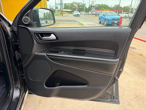 Used 2023 Dodge Durango SXT Launch Edition RWD image 18