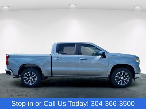 Used 2024 Chevrolet Silverado 1500 LT AWD/4WD image 4