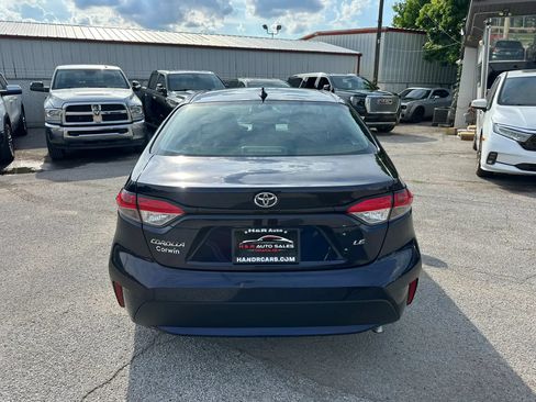Used 2022 Toyota Corolla LE w/ Carpet Mat Package (TMS) FWD image 4