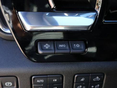 Certified 2025 Chevrolet Silverado 1500 High Country w/ Technology Package image 46