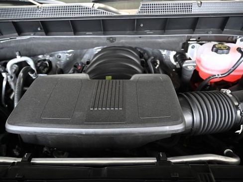 New 2026 Chevrolet Silverado 1500 LTZ w/ LTZ Premium Package AWD/4WD image 32