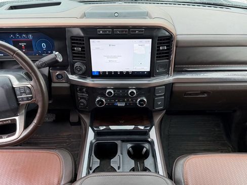 Used 2024 Ford F350 King Ranch AWD/4WD image 11