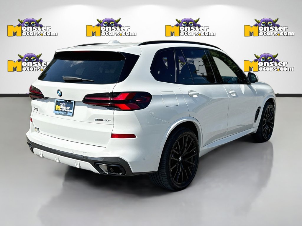 Used 2025 BMW X5 sDrive40i w/ M Sport Package RWD image 5