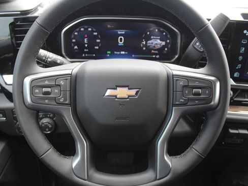 New 2026 Chevrolet Silverado 1500 LT AWD/4WD image 11